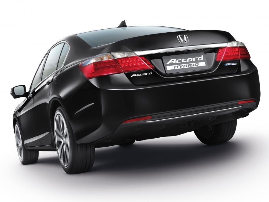  Honda Accord Hybrid 2013 года  (TH) (фото 3 из 4)